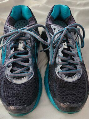 Brooks Womens Ariel 16 Running Shoe Blue  Lace Up Mesh Sz Wide D7
